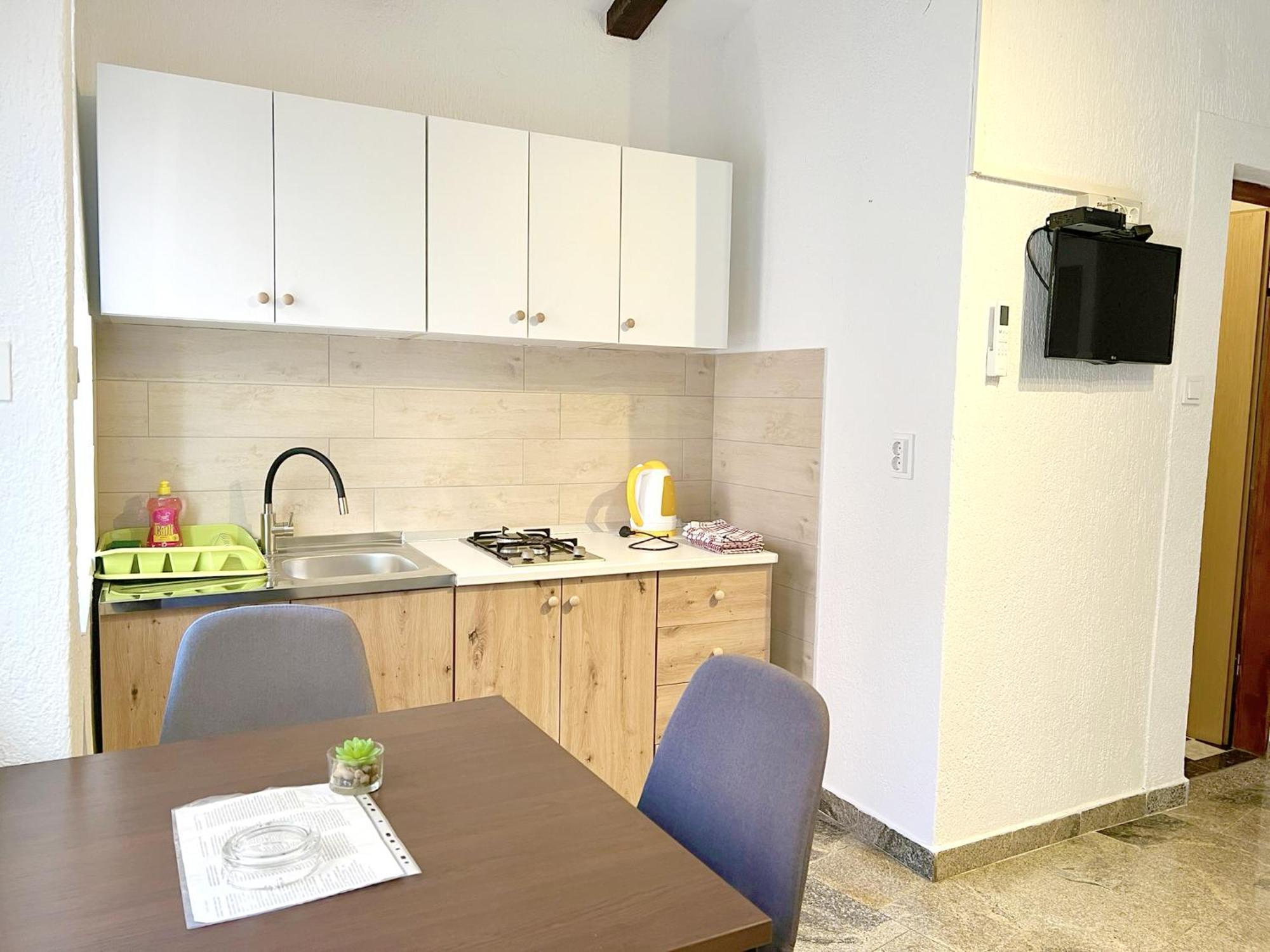 Apartments Ares Rovinj Exterior photo