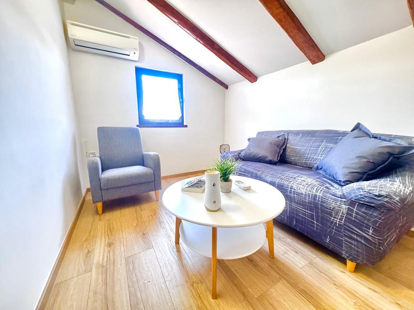 Apartments Ares Rovinj Exterior photo